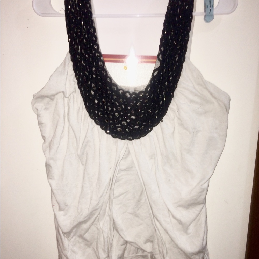 Maurice’s tank top